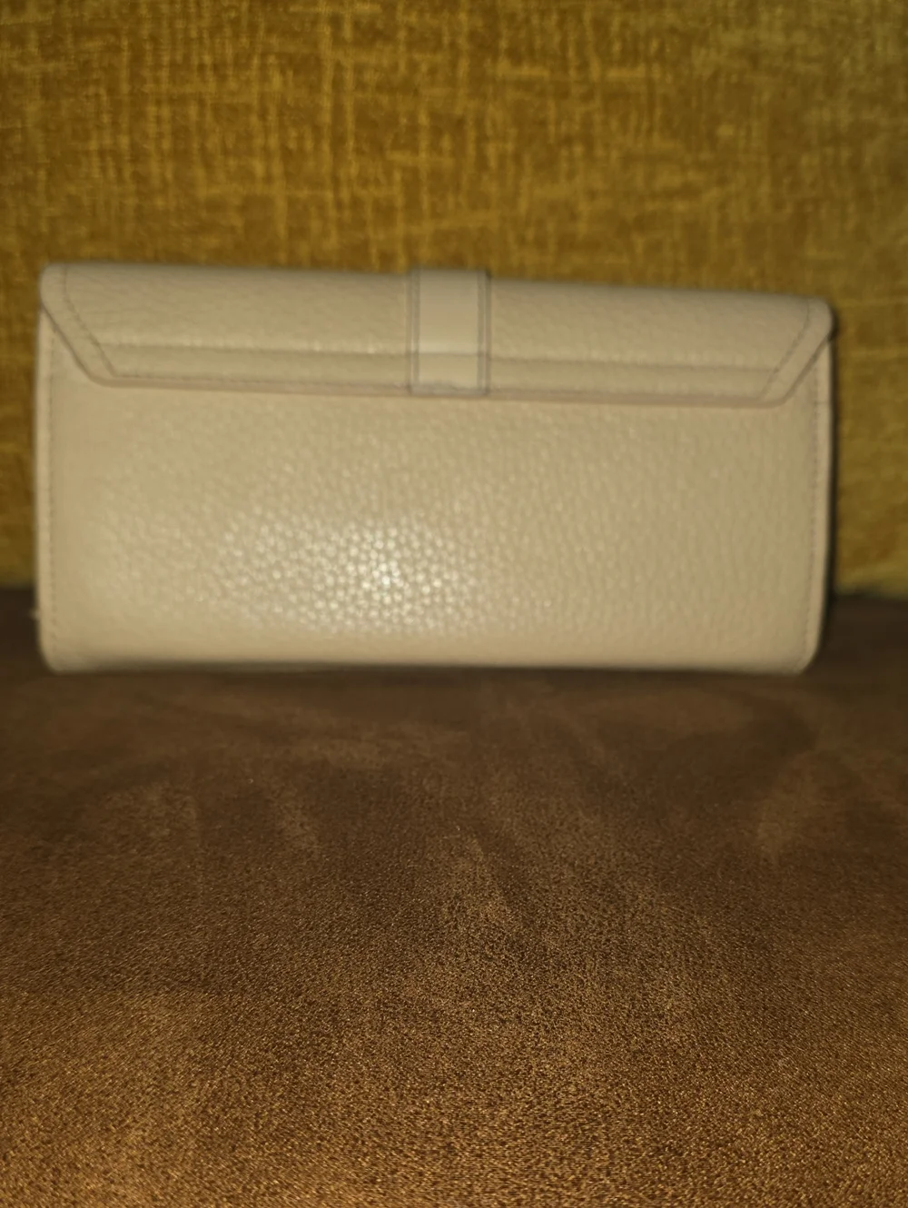 Chloe elegant neutral